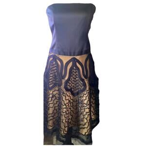 Laundry Shelli Segal Sz 6 Black bodice Silky gold skirt black lace overlay party